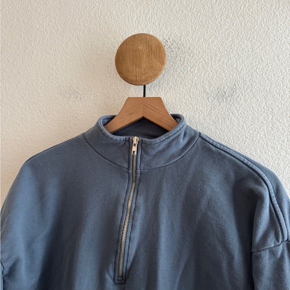 Set Active Quarter Zip Sweatshirt - Picture 2 of 7